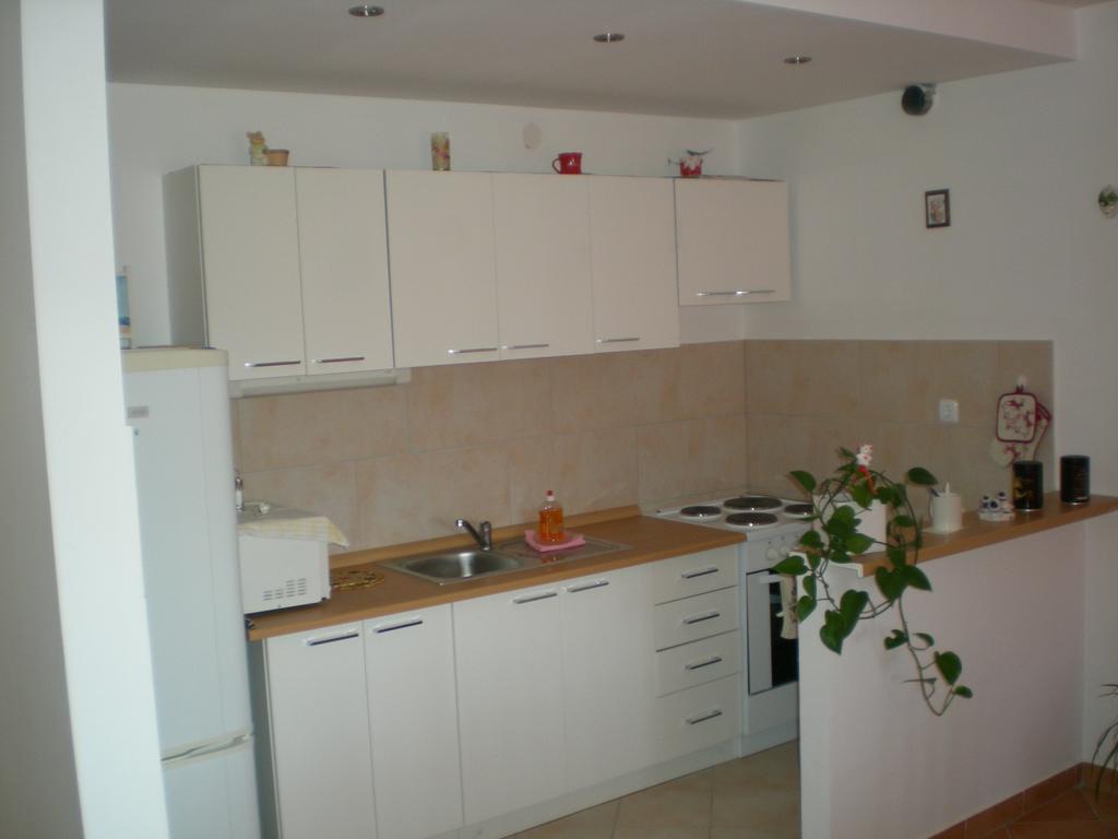 Apartments Karla Slatine Extérieur photo